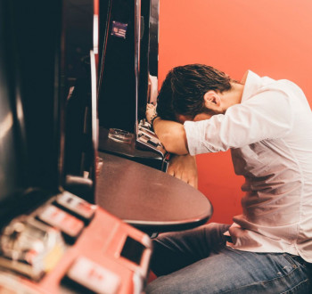 Игромания в Полевском